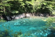 神奈川・西丹沢のエメラルドブルーの秘境・ユーシン渓谷
